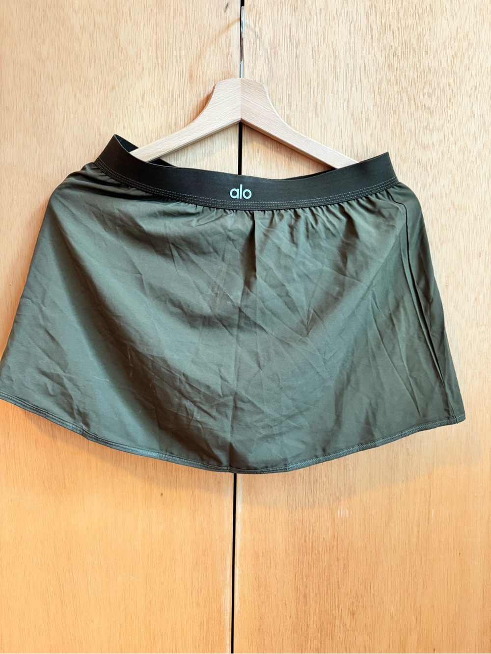 Alo Match Point Tennis Skirt skort Olive Green size L large